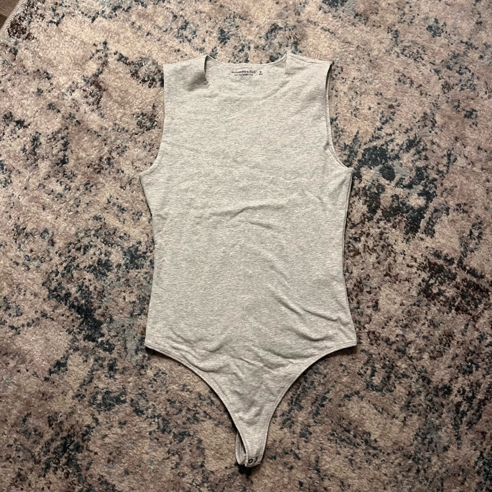 Abercrombie & Fitch Light Gray Sleeveless Bodysuit